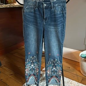 Laurie Felt Daisy Denim Slim Leg